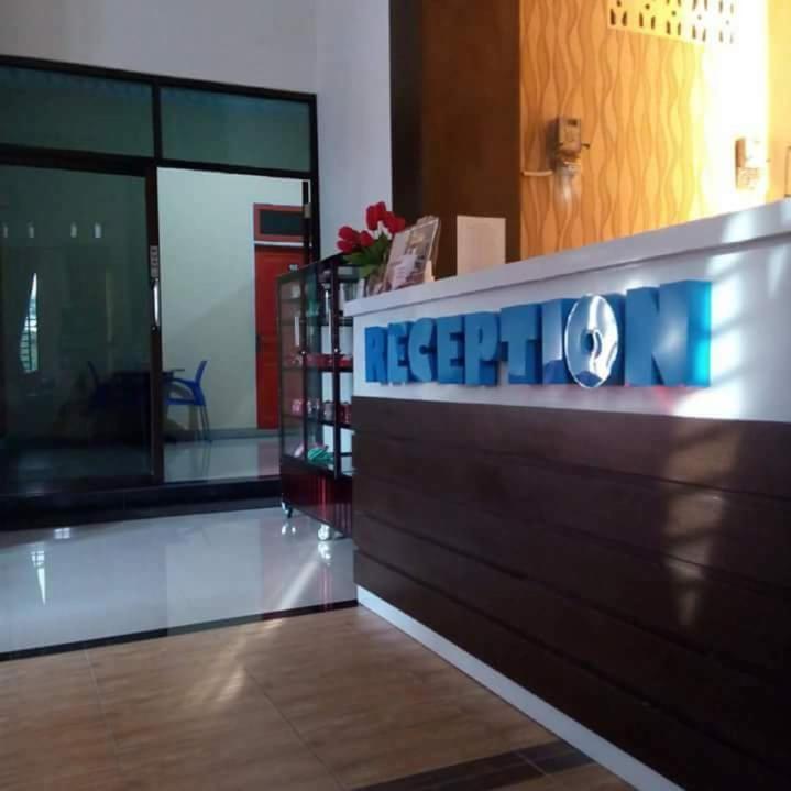Hotel Assyifa Tanjungbalai Exterior foto